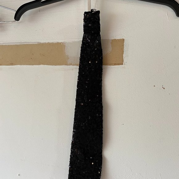 Black Sequin Elastic NeckTie - Picture 1 of 6